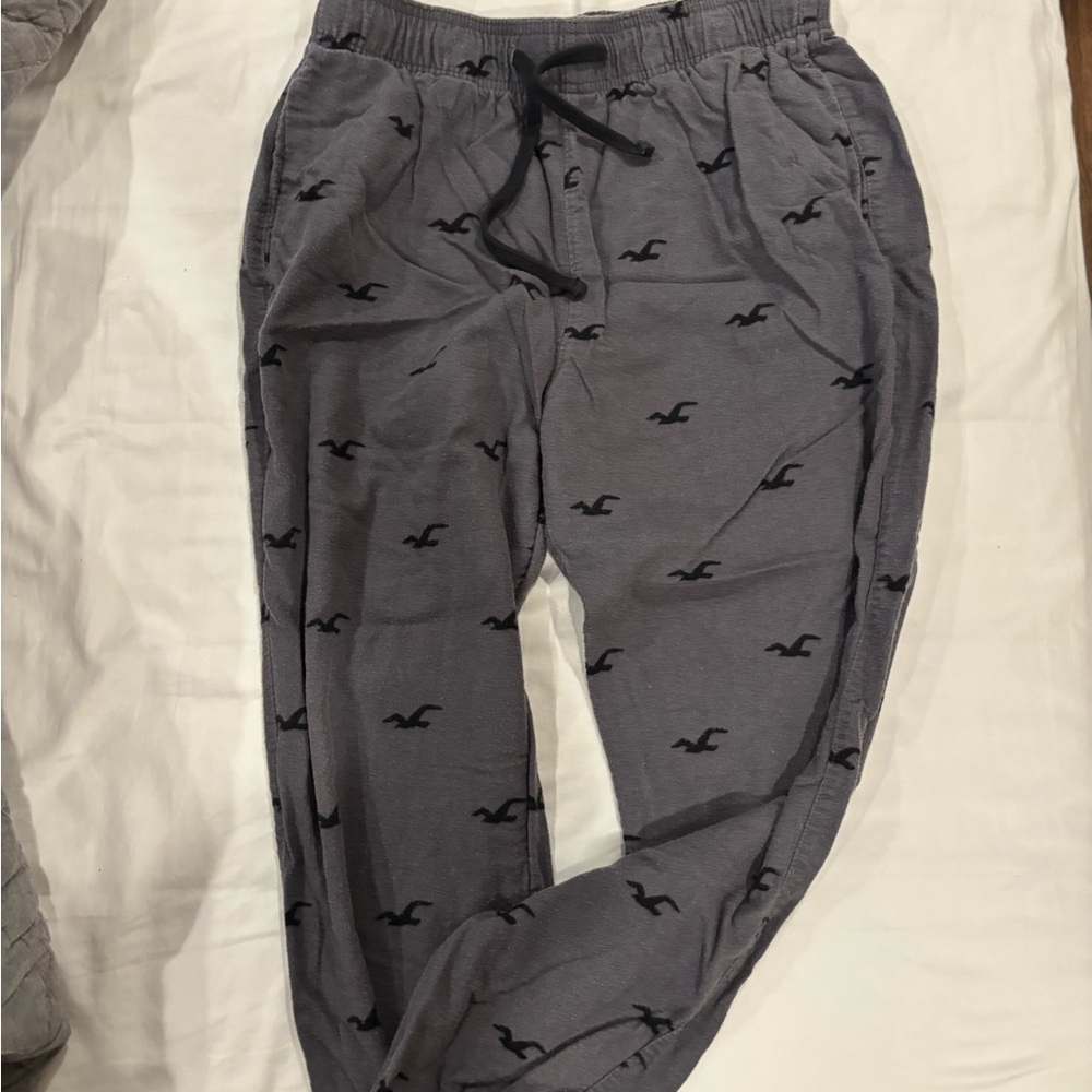 Hollister Sleep Men's Gray Lounge Pants with Black Icon Graphics Medium Men's